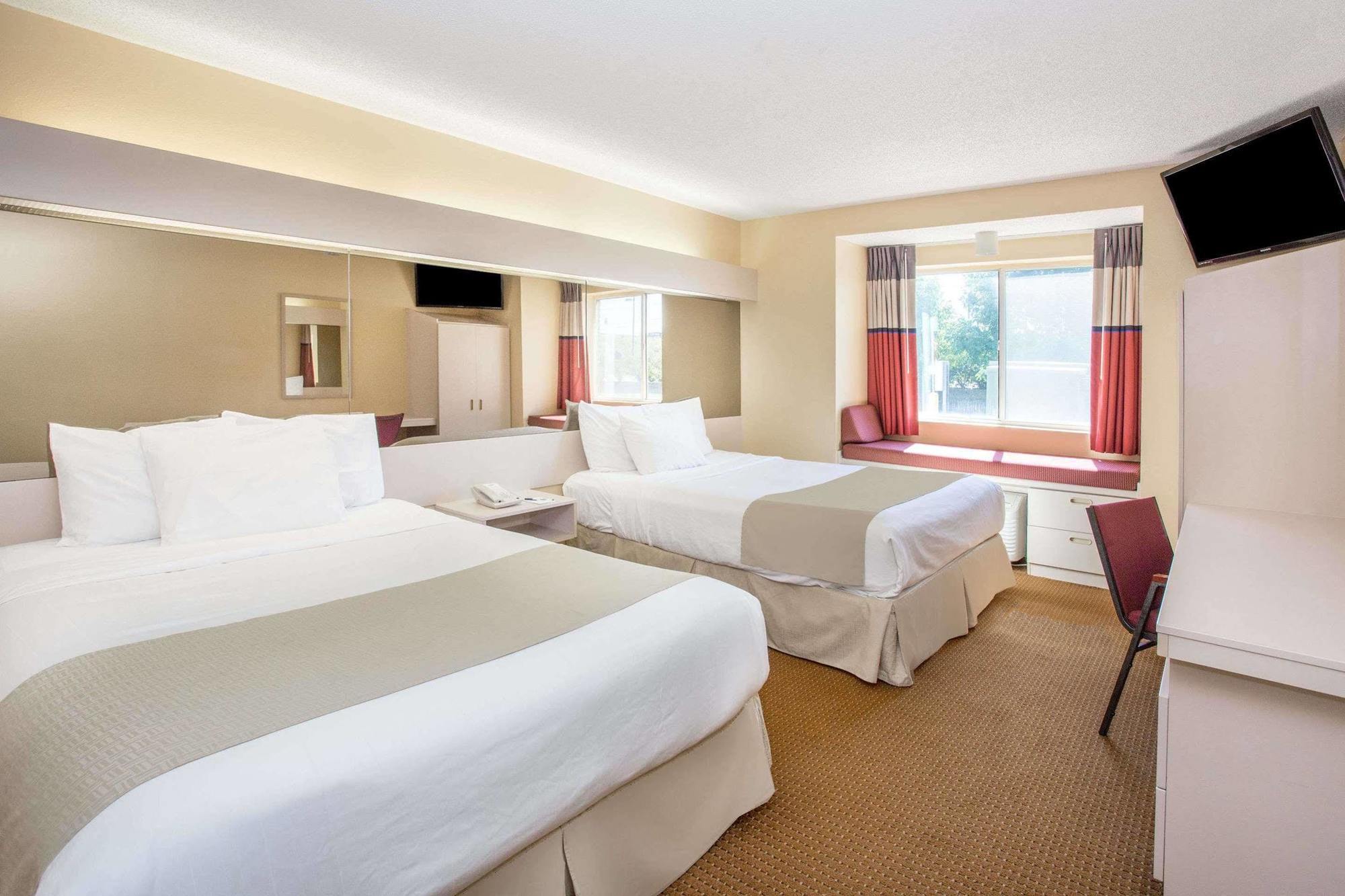 Microtel Inn & Suites By Wyndham Tifton Zewnętrze zdjęcie
